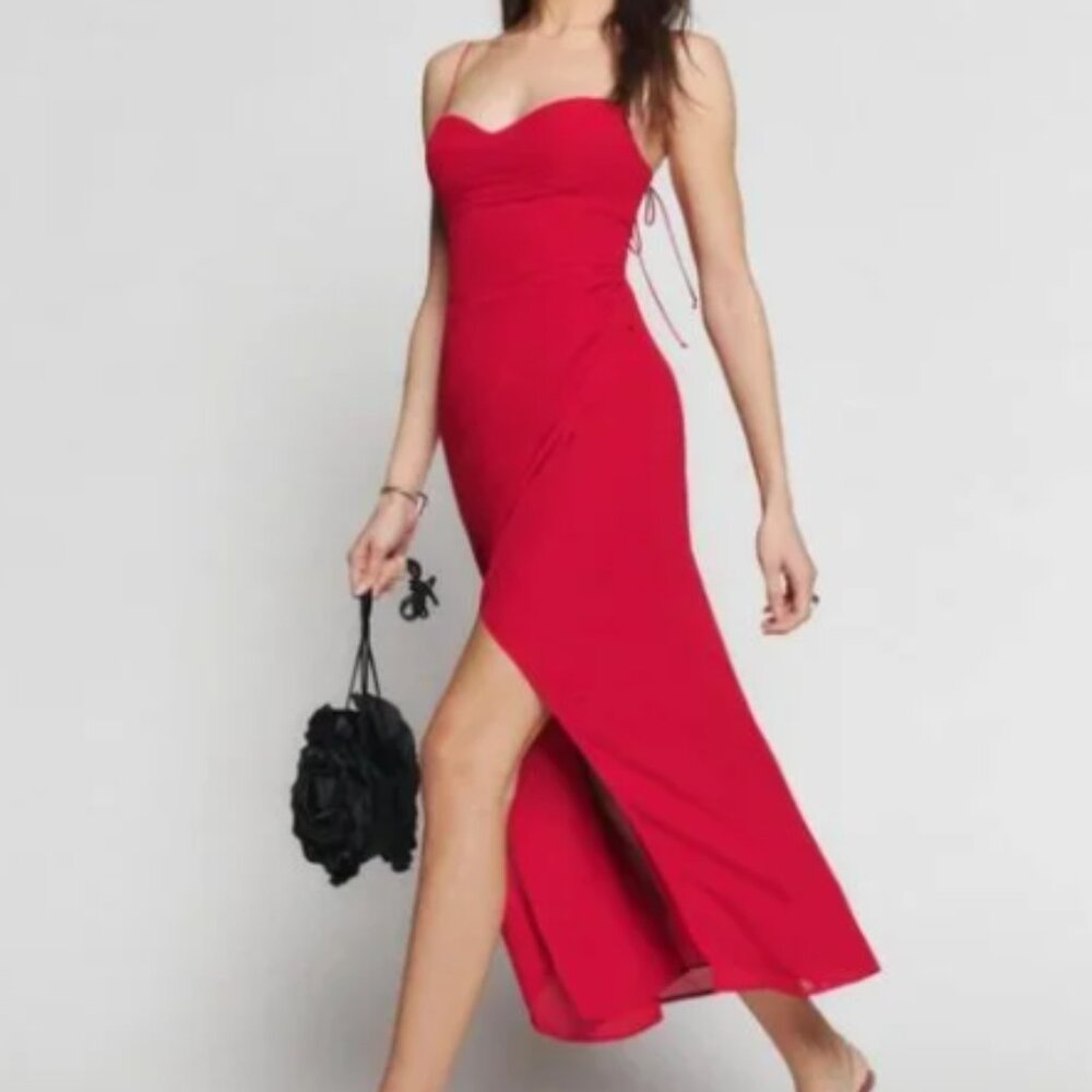 NWT Reformation Kourtney Dress Size 04 Cherry Red